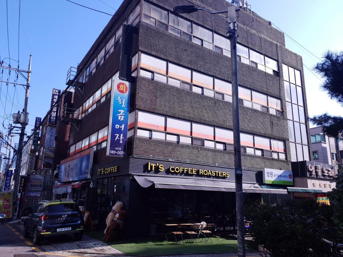 E Livingtel Hotel Seoul Exterior photo